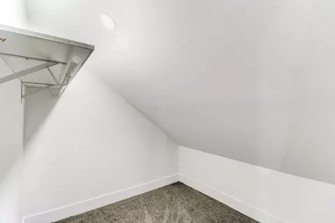 261 Eldon Ave, Columbus, OH 43204 photo 32
