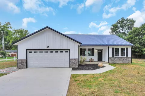 13131 Forrest Rd NE, Thornville, OH 43076