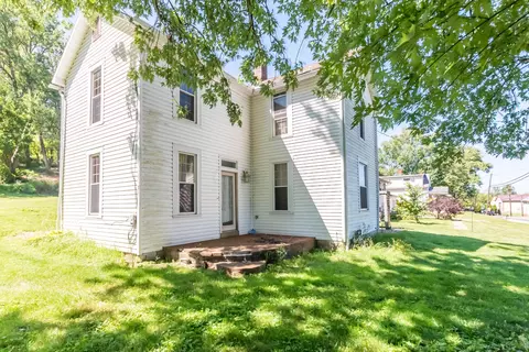 693 S Maple St, Lancaster, OH 43130