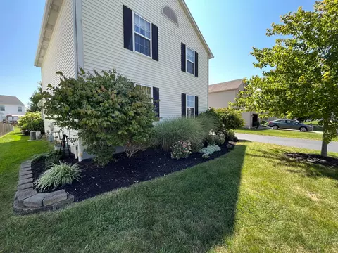 1480 Pecan Pl, Circleville, OH 43113 photo 2