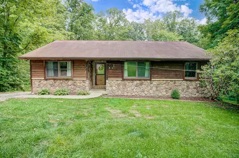 2730 Deer Path, Duncan Falls, OH 43734