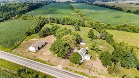 5697 Harrisburg Pike, Grove City, OH 43123