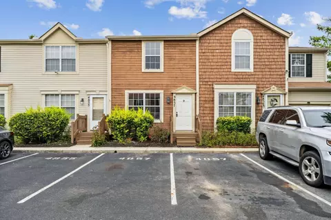 4857 Stoneybrook Blvd #29E, Hilliard, OH 43026