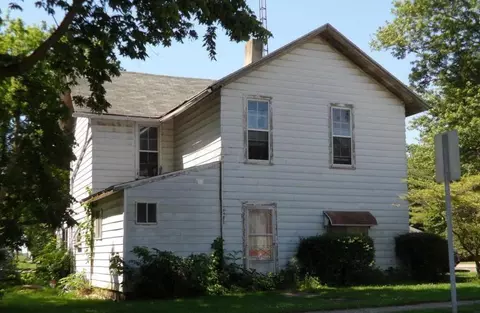 239 E Maple St, North Lewisburg, OH 43060