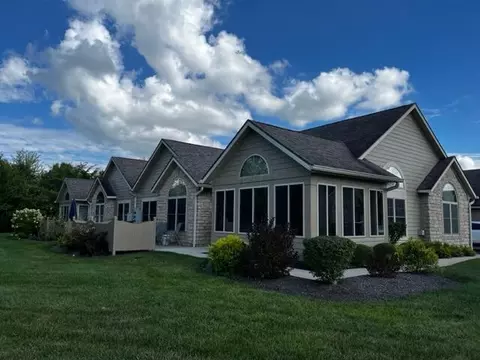 1850 Pacer Ct, Circleville, OH 43113