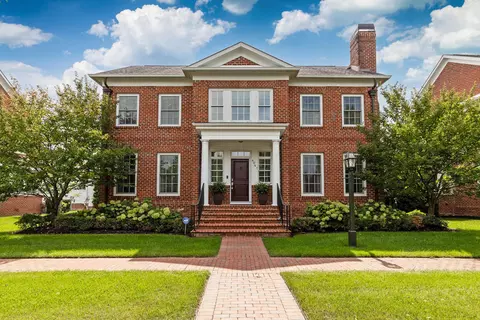4047 Chelsea Grn E, New Albany, OH 43054