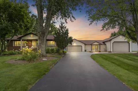10823 Morse Rd, Pataskala, OH 43062