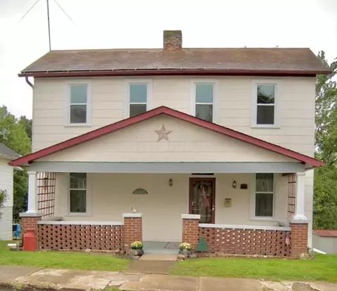 117 N Pleasant St, New Lexington, OH 43764