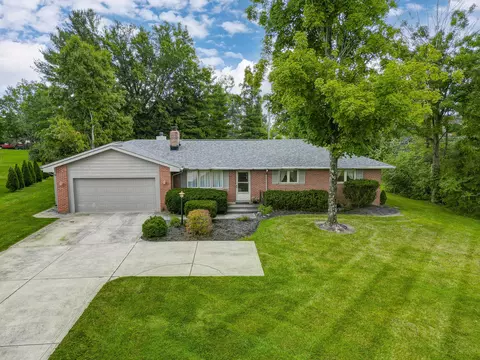 2211 Jewett Rd, Powell, OH 43065
