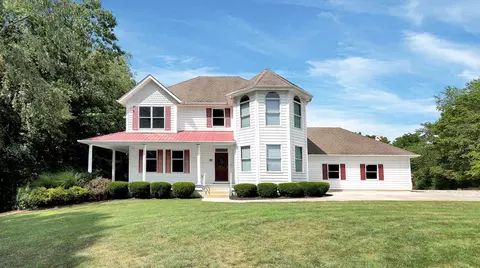 12551 Lesley Rd SE, Newark, OH 43056