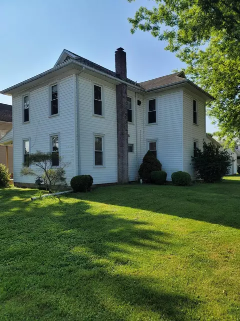 108 W Saffell Ave, Sycamore, OH 44882