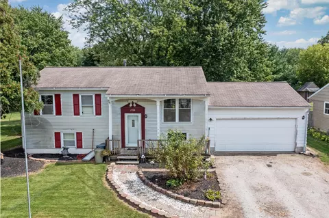 2708 Mercer Dr, Marion, OH 43302