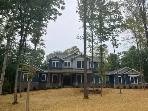4400 Deer Run Ct, Dublin, OH 43017