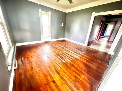 569 E Mark St, Marion, OH 43302 photo 4
