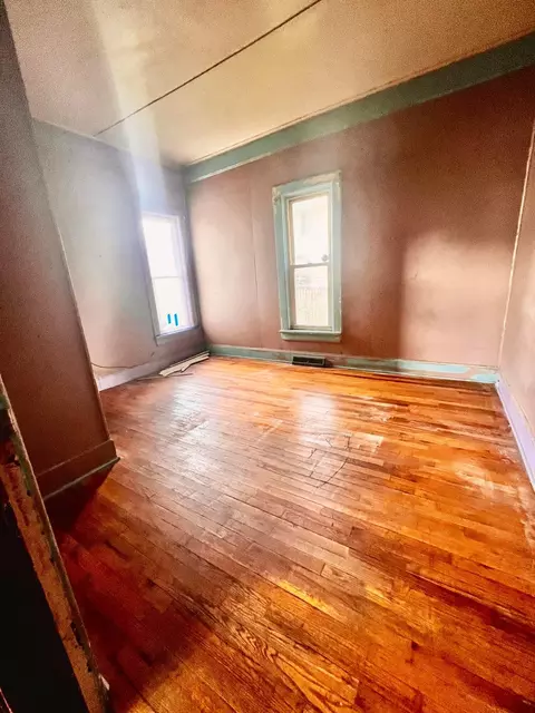 569 E Mark St, Marion, OH 43302 photo 6