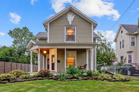 33 Linden Ave, Newark, OH 43055