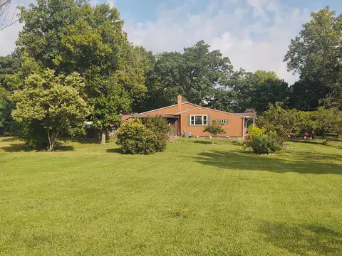 1547 Southwestern Rd, Grove City, OH 43123