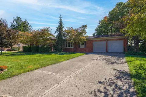 351 Meadow Ln, Circleville, OH 43113 photo 2
