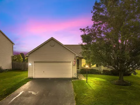 252 John Reese Pkwy, Pataskala, OH 43062
