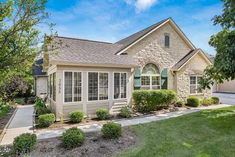 7655 Thicket Pl, Powell, OH 43065