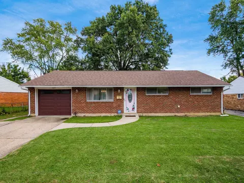6385 Brauning Dr, Reynoldsburg, OH 43068