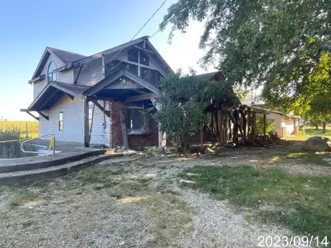 3660 Sycamore Ln, London, OH 43140