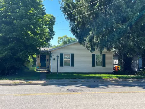 53 S 30th St, Newark, OH 43055