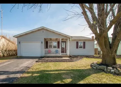 318 Andrew Ct, London, OH 43140