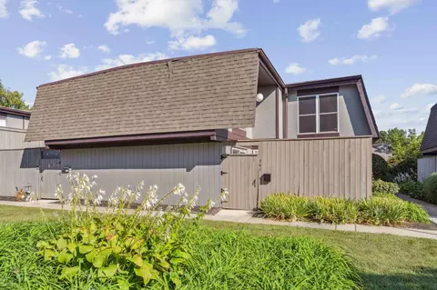 741 Worthington Forest Pl, Columbus, OH 43229