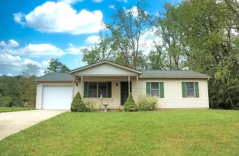 320 Northern Spy Cir, Howard, OH 43028