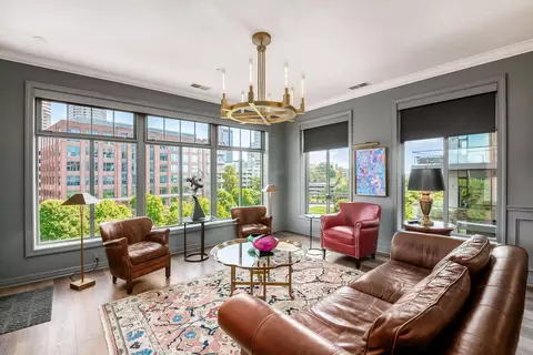 250 Daniel Burnham Sq #501, Columbus, OH 43215