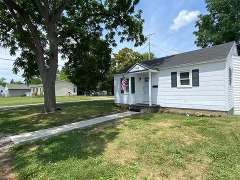 310 Bereman St, Washington Court House, OH 43160