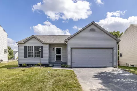 382 Western Dreamer Dr, Delaware, OH 43015