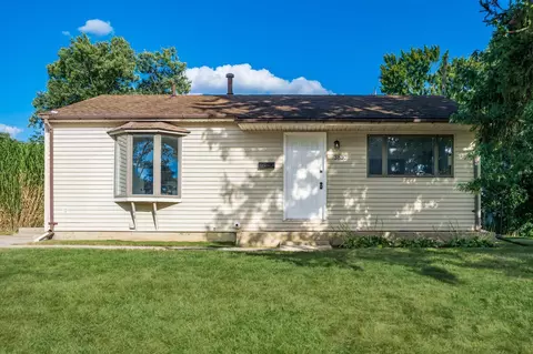 3810 Clearwater Dr, Columbus, OH 43232