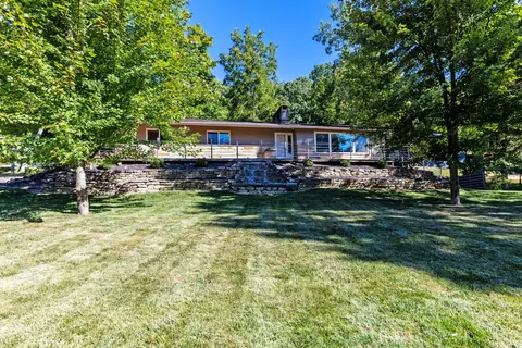 1556 Pleasant Valley Dr, Newark, OH 43055