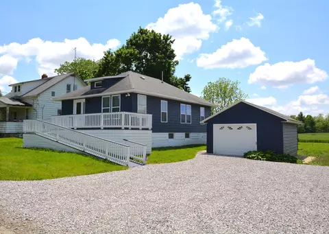 299 Oak St, Centerburg, OH 43011