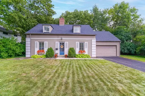 2451 Club Rd, Columbus, OH 43221