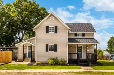 1005 S Washington St, Circleville, OH 43113