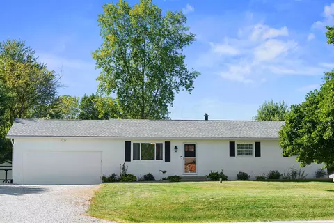 5072 Watkins Rd SW, Pataskala, OH 43062