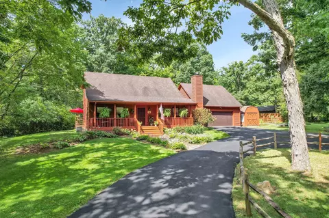 380 S Section Line Rd, Delaware, OH 43015