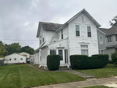 473 Maple Ave, Newark, OH 43055