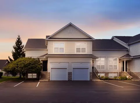 323 Hemlock Ravine Dr, Blacklick, OH 43004