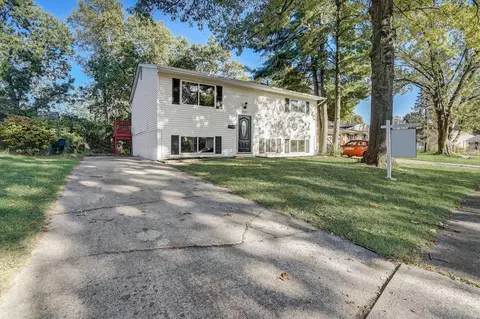 2832 Millvale St, Columbus, OH 43232
