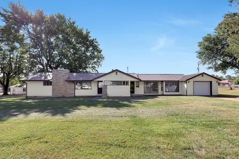 307 N Pearl St, Mcarthur, OH 45651