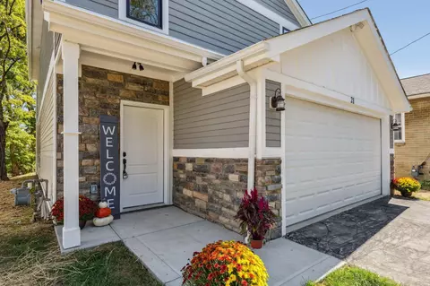 21 Hoyt St, Delaware, OH 43015