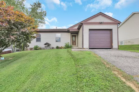 303 David St, Somerset, OH 43783