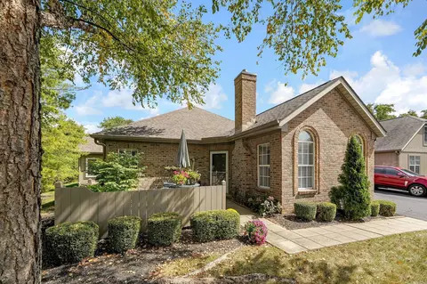 272 Windemere Pl, Westerville, OH 43082