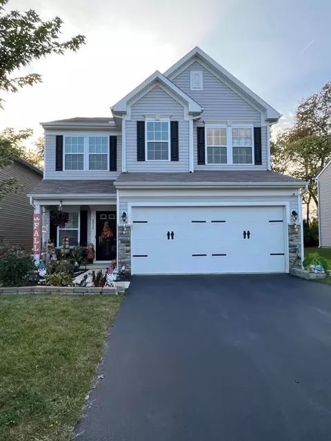 4939 Fosterson Dr, Lockbourne, OH 43137