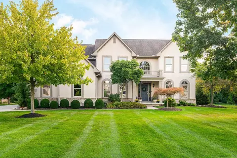 2619 Silverleaf Dr, Powell, OH 43065
