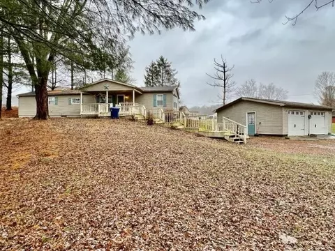 629 W D St, Wellston, OH 45692
